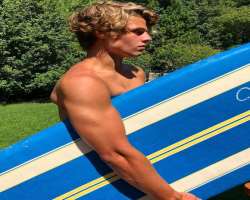 He is very fond of surfing and often showcases his surfing photos on his social channels.